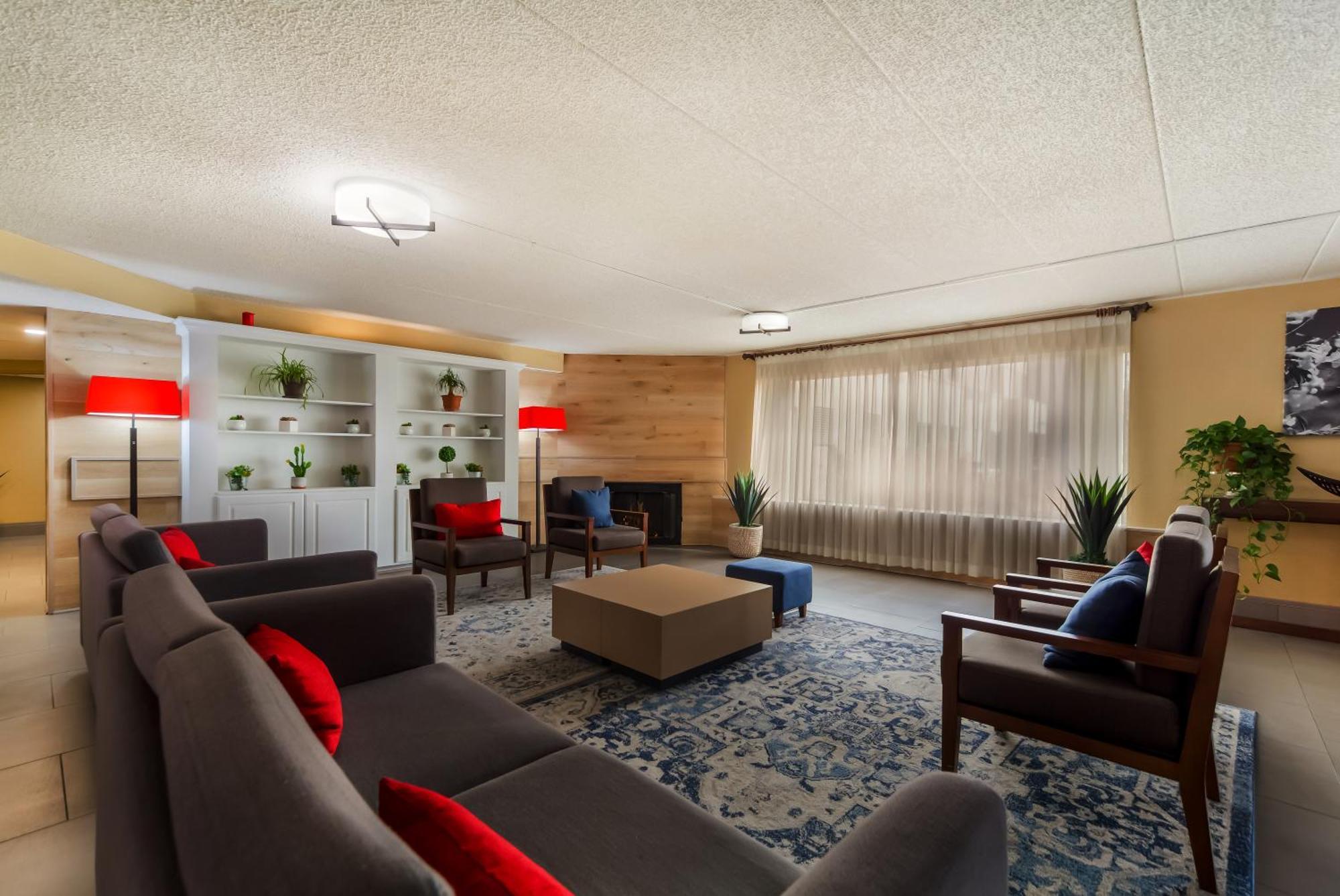 ホテル Wingate By Wyndham Lincoln Airport East エクステリア 写真